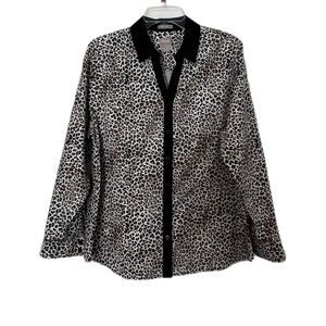 NWT Chico’s Buttoned Down Caroline Blocked Animal LS Effortless Blouse Sz 2
